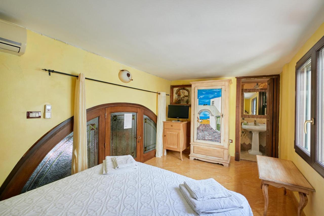 Centro Storico Rooms Gallipoli Dış mekan fotoğraf